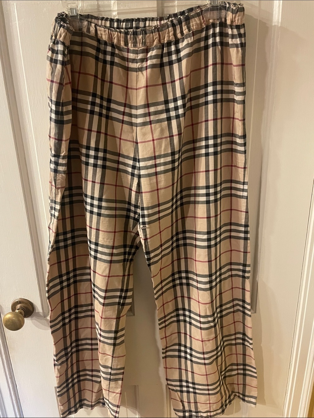Burberry Iconic Beige Plaid Elastic-Waist Lounge/Pajama Pants